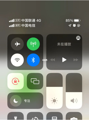 三门峡苹果手机维修分享iPhone双卡信号解决办法 