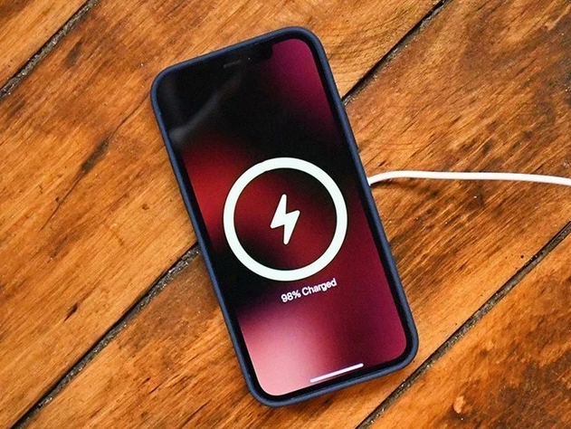 三门峡苹果手机维修分享iPhone 12可以随便充电吗 